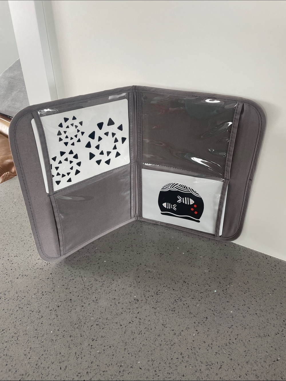 Lovevery Mobile Card Holder